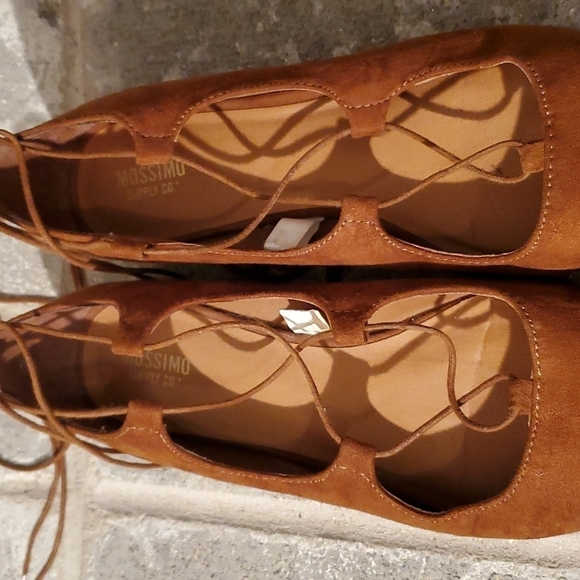 Mossimo Flat Shoes Womens Size 7.5 Pointed Toe Gladiator Small Heel - Picture 6 of 10